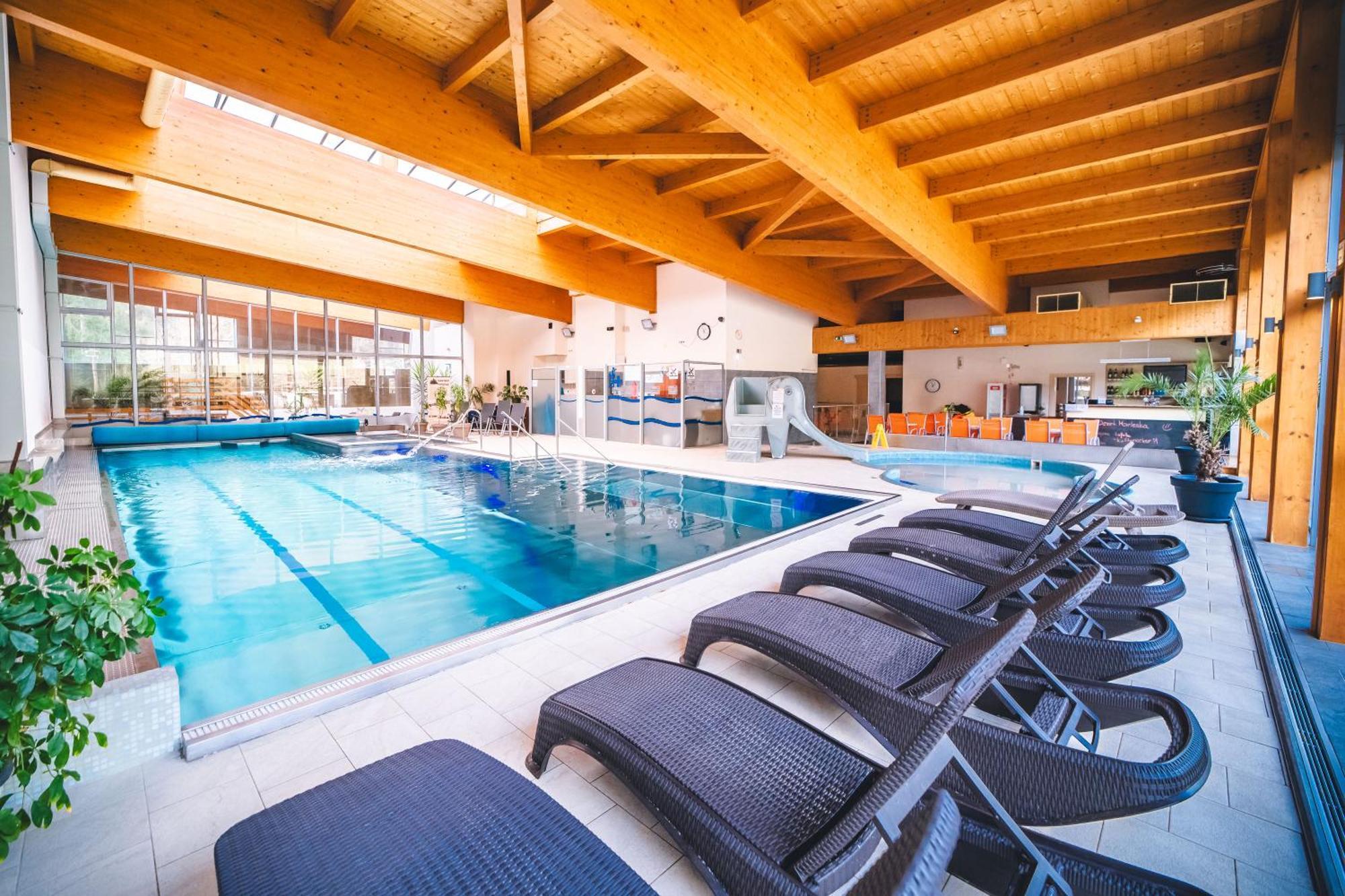 Wellness & Spa Hotel Certov Eksteriør bilde