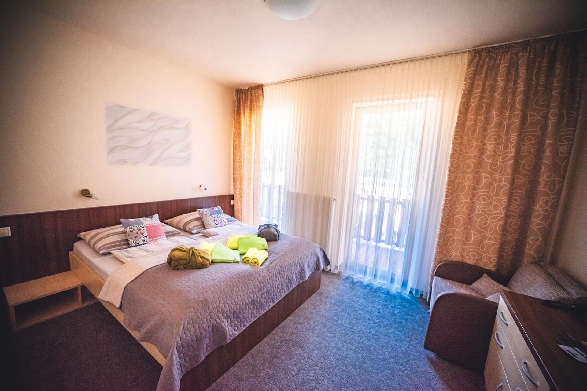 Wellness & Spa Hotel Certov Eksteriør bilde
