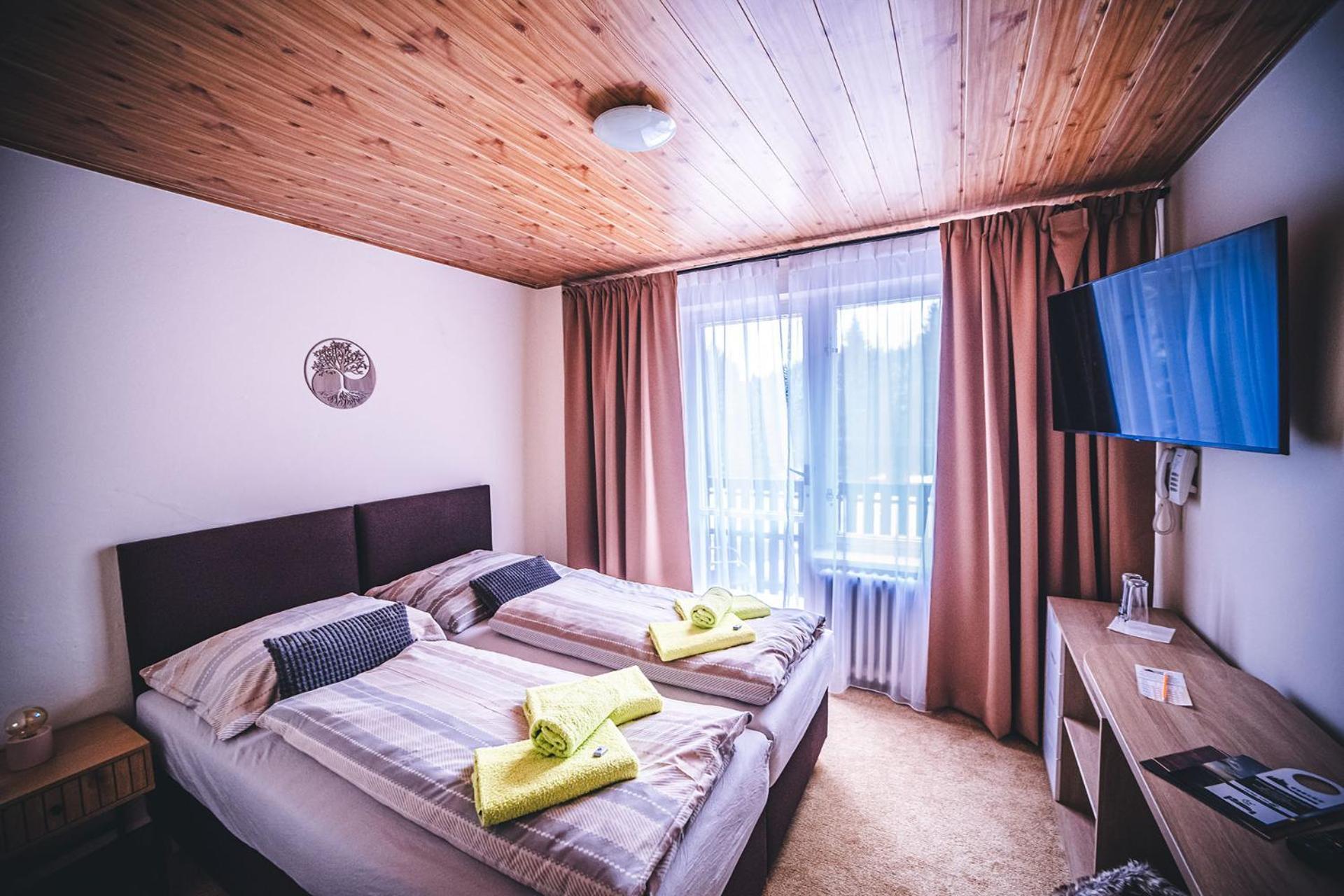 Wellness & Spa Hotel Certov Eksteriør bilde